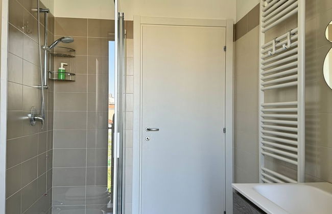 Modern and Peaceful Apartment With Balcony - Foto 24