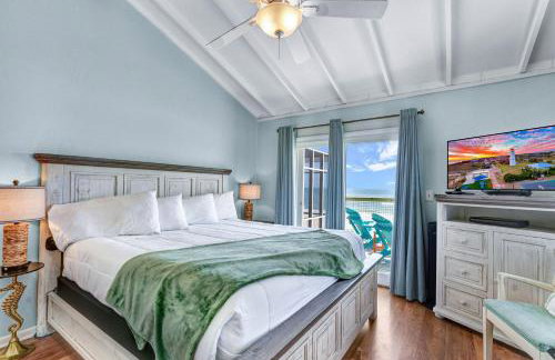 Dog-friendly with Gulf view pool balcony deck fireplace central AC & W&D - Foto 14