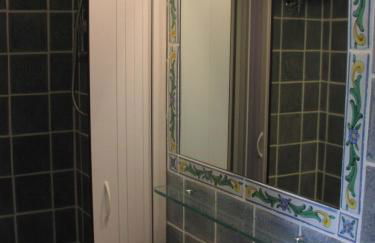 Villino with Garden - Photo 7