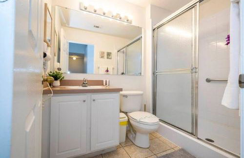 Cozy 3Bed Townhome 8 Miles from Disney 1123 - Foto 30