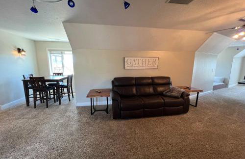 King Home- Mountain Oasis Pool & Views - Foto 40