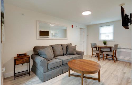 3 Mi to Main Street Newly Renovated Wareham Apt! - Foto 5