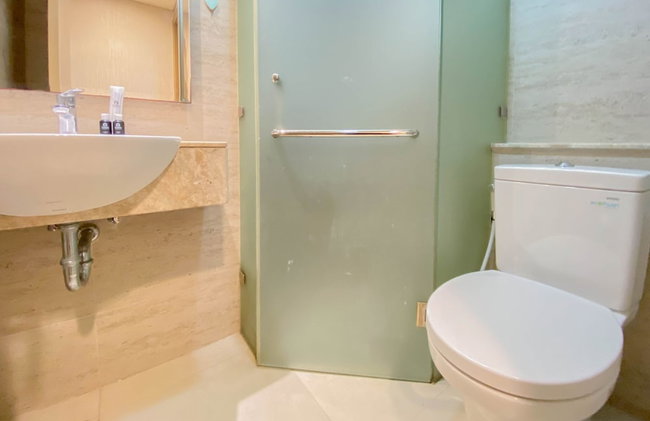 Good And Homey 1Br At Gold Coast Apartment - Foto 15