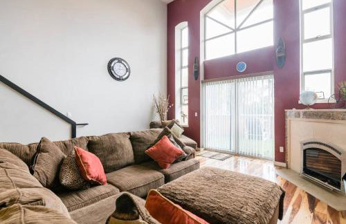 Modern 2BR Downtown San Jose Condo Walkable - Foto 10