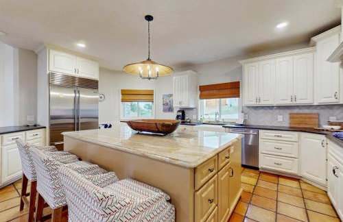 Spacious Beautiful Home with Full Kitchen, Balcony and Patio, Next to Golf Course - Foto 8