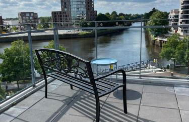 Penthouse-Wohnung mit Flussblick - Photo 2