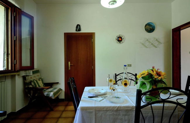 Sunlit Home With Pool - Foto 28