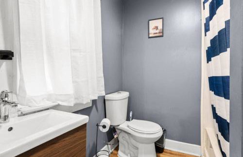 3BR Family Home • 1 mile to Niagara Falls USA - Foto 27