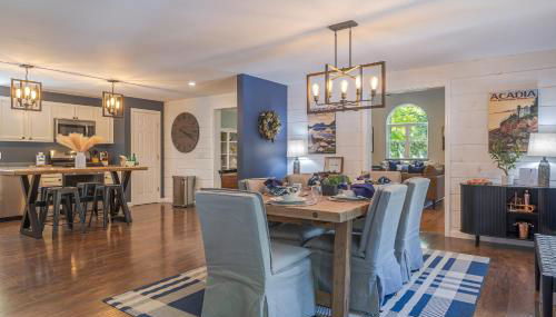 4BR Retreat, 16mi to Acadia NP, with Game Room - Foto 2