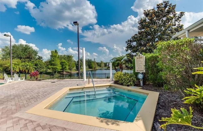 3 bed - Private Oasis - Completley Immaculate - Foto 31