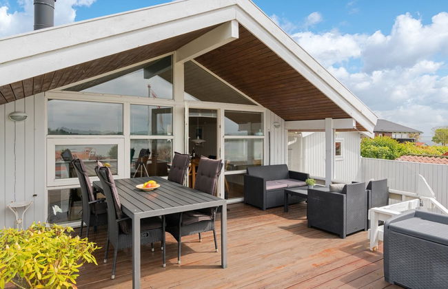 "Heimeram" - 150m from the sea - Foto 11