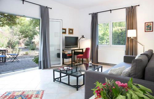 Rododafni Bay Residences - Photo 44