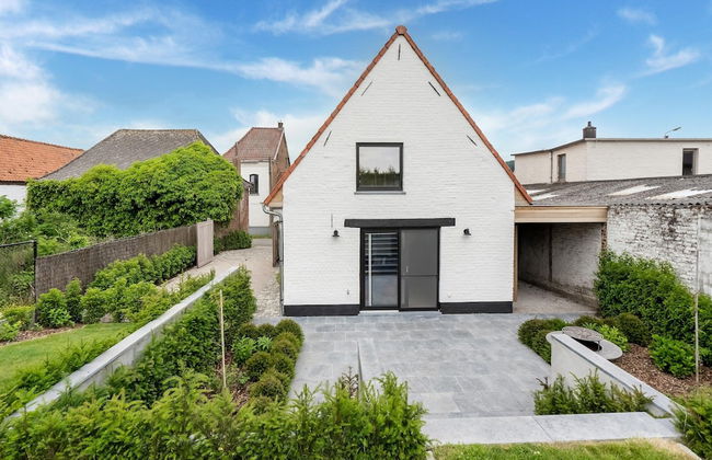 Spacious Family Holiday Home - Photo 36