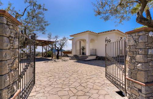 Villa Rusinella Minimalist Retreat with Sea Views by Feeling Italy - Foto 117