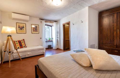 Esclusiva Dimora Storica nel cuore del Borgo Medievale---- Exclusive Historical House inside the Medieval Village - Foto 13