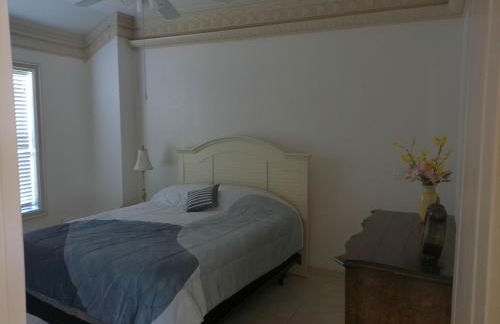 Port Charlotte Palms-Pet friendly, Heated Private Pool and Mini Orchard - Foto 48