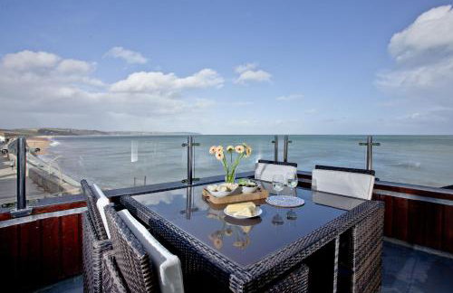 6 At The Beach, Sea View, Wi-Fi - Foto 1