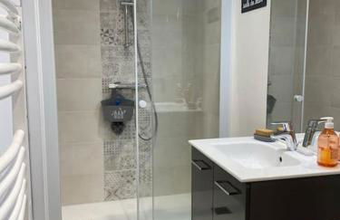 Gite de groupe à la campagne Salle au RDC Espace bien être jacuzzi hammam sport - Photo 50