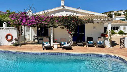 Charming Villa with Heated Pool near Sandy Beach, Hiking, Golf and Wineries - Foto 5