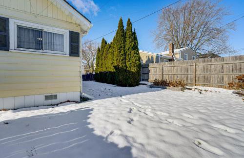 Clawson Home with Garage Walk to Stores and Dining - Photo 20