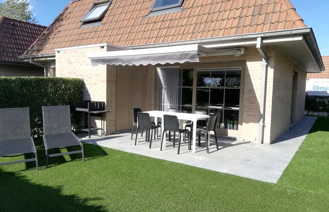 Cozy Holiday Home near Westhoek - Foto 27