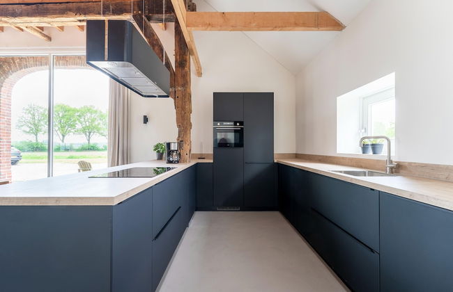 Comfortable Holiday Home in Voorst in a Tranquil Location - Photo 32