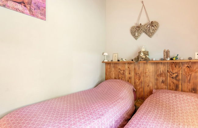 House in Hunzebergen Near Forest Trails - Foto 8