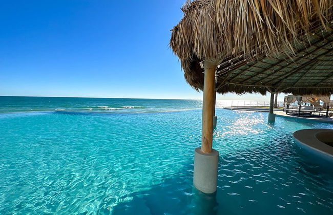 3BR Ground Floor Condo With Direct Pool Access - Foto 66