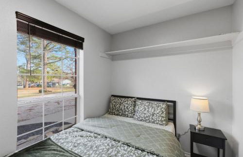 Oakwood Oasis- 1,4 Acres of Tranquility home - Foto 19