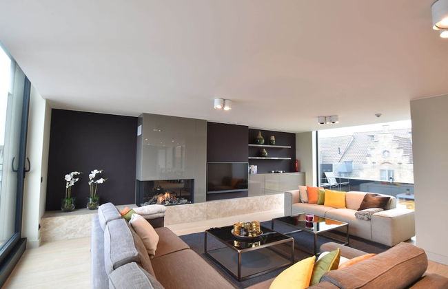 Luxurious Apartment in Nieuwpoort with Hot Tub - Photo 1