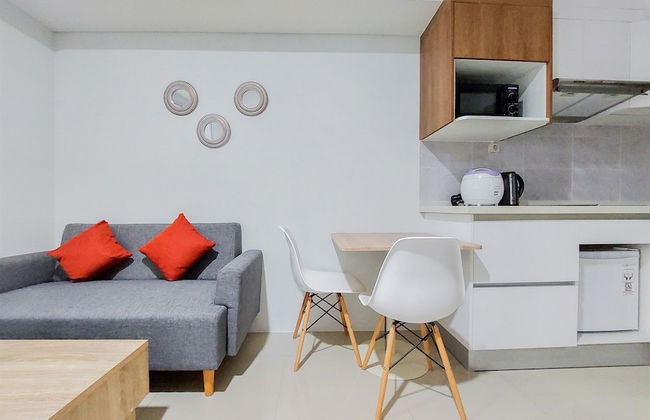 Homey And Cozy Stay 1Br Tamansari Bintaro Mansion Apartment - Foto 17