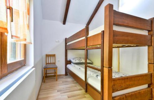 Lovely Home In Frkasic - Photo 26