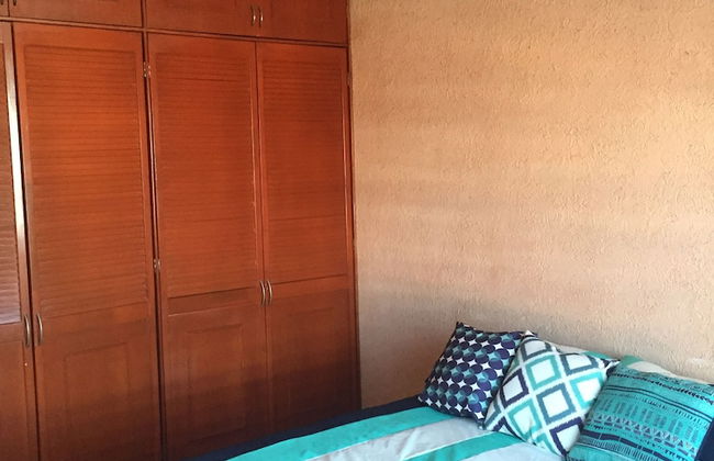 4 Recamaras Zona Sur WiFi Jardin Cochera - Foto 3