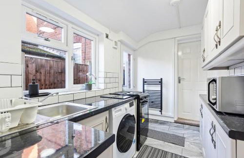 Wolverhampton Townhouse - 3BR - Business & Leisure guests - Foto 15