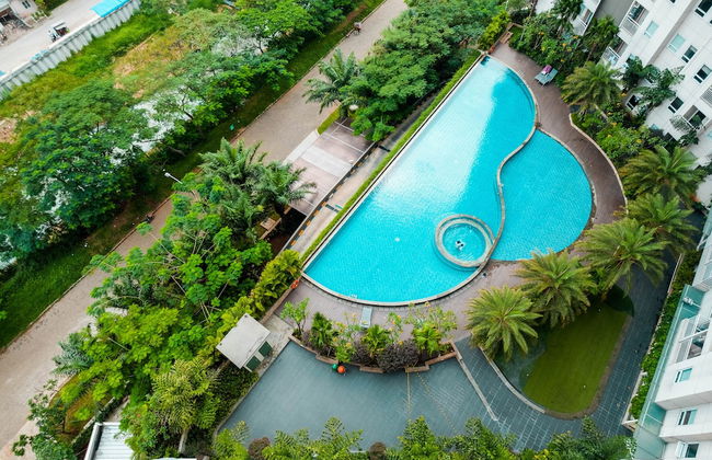 Scenic 1Br Apartment At Mustika Golf Residence - Photo 8