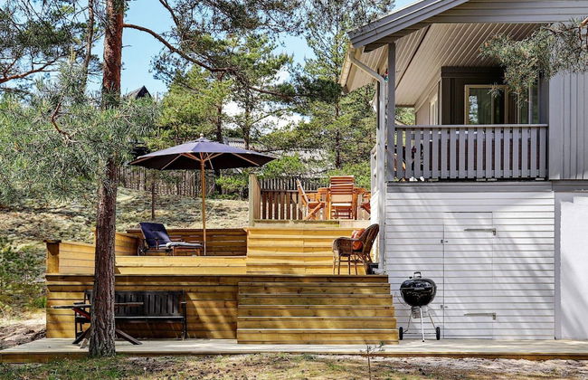 10 Person Holiday Home in Yngsjo - Photo 11