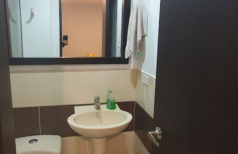 Modern Miravalle Apartment - Foto 13