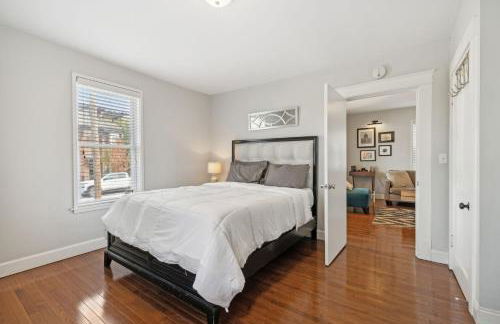 Historic Family Home *Walk to Bars & Restaurants* - Foto 22