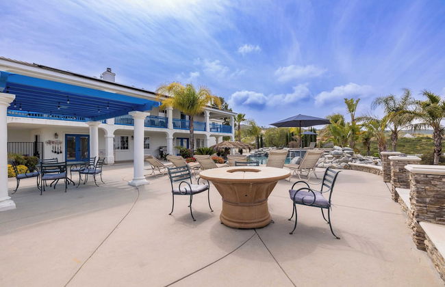 Le Grand Bleu by Avantstay Luxury Hilltop Estate - Foto 42