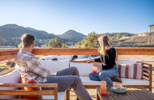 Stargazing Retreat with Hot Tub Deck Hammocks BBQ - Photo 22