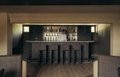 Hyll Hotel - Photo 18