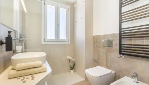 Flamingo's way Cagliari - Foto 3, towels, Shower