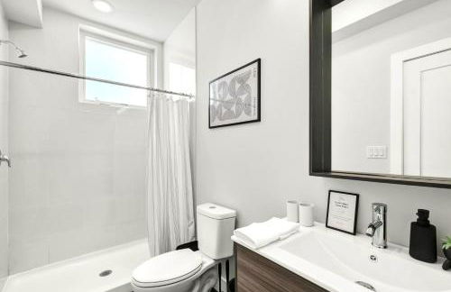 Spacious Center City 3BR 4BA with Arcade - Sleeps 8 - Foto 32