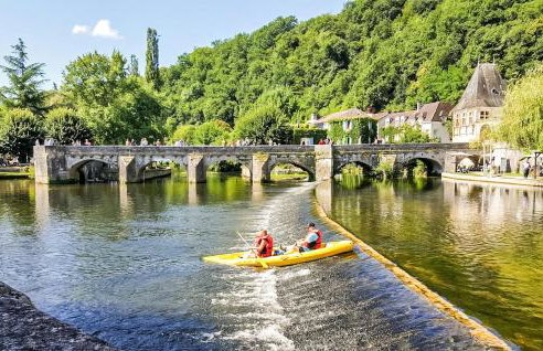 Stunning Home In Eyraud-Crempse-Maurens - Foto 23