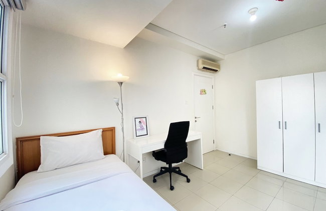 Pleasant 2Br At Apartment At Parahyangan Residence - Foto 2
