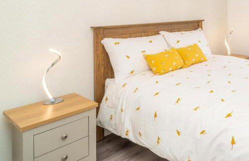 2 bedroom house with parking in Borehamwood - Foto 2