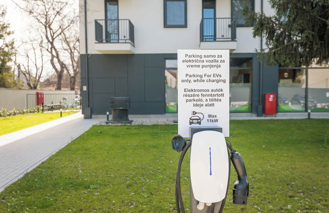 TESLA Residence Subotica - Photo 58