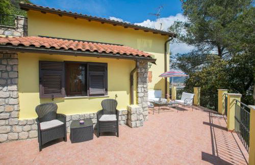 Villa Monte Enrico - Pool And Whirlpool - Happy Rentals - Photo 33