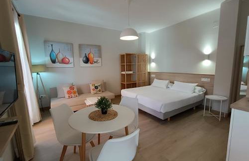 Apartamentos turísticos CASA de los BALCONES - Photo 21