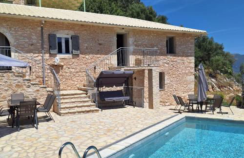 DJoumas Villa - Photo 12